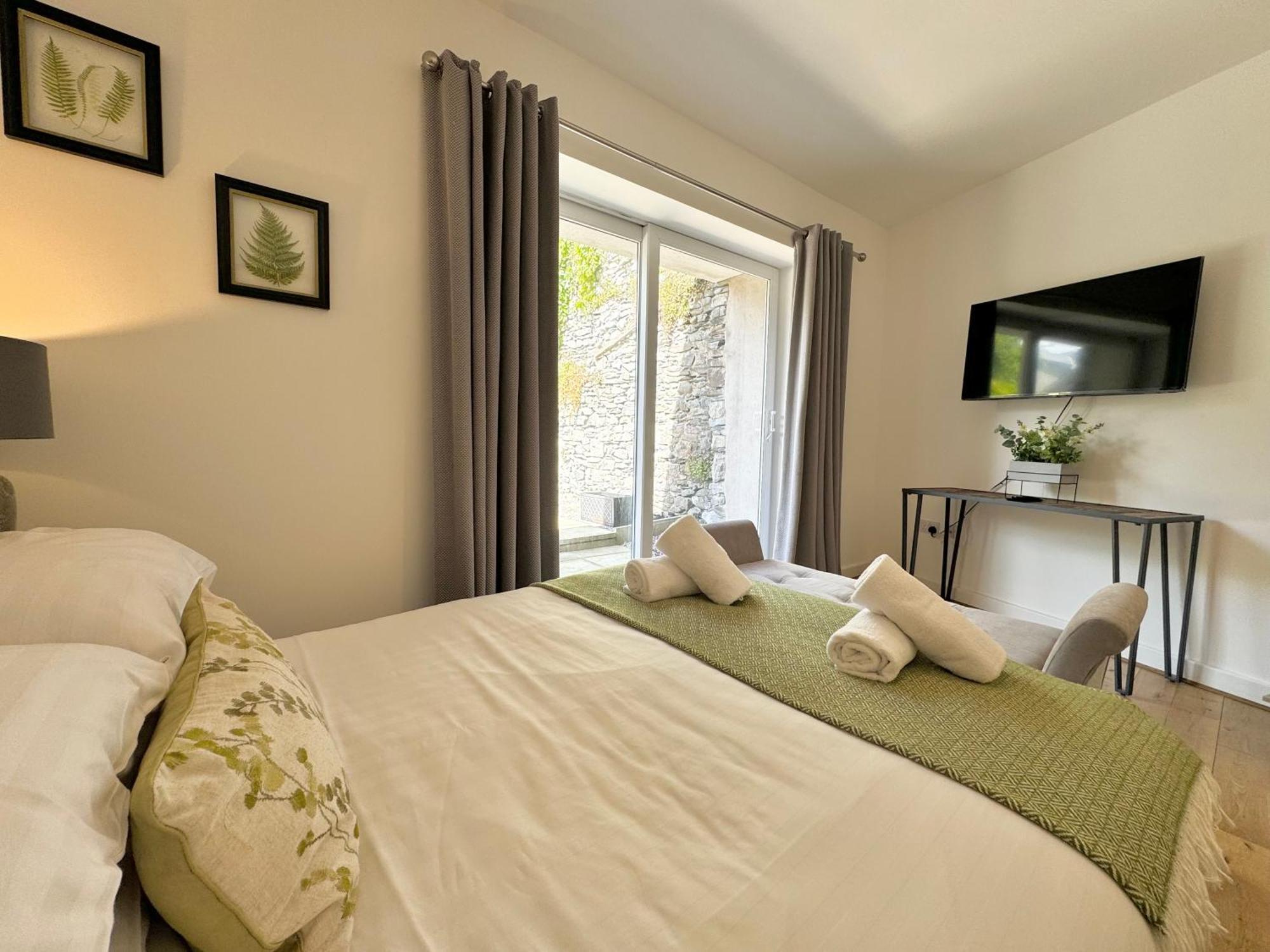 The Barn In The Courtyard, 3 - Bed, Sleeps 5, Pets Welcome Ulverston Exteriör bild